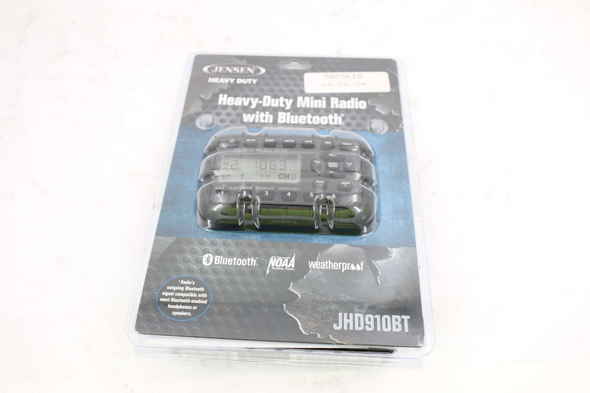 BOBCAT ­-­ 7025618 ­-­ RADIO: MINI WEATHERPROOF AM/FM W/BLUETOOTH