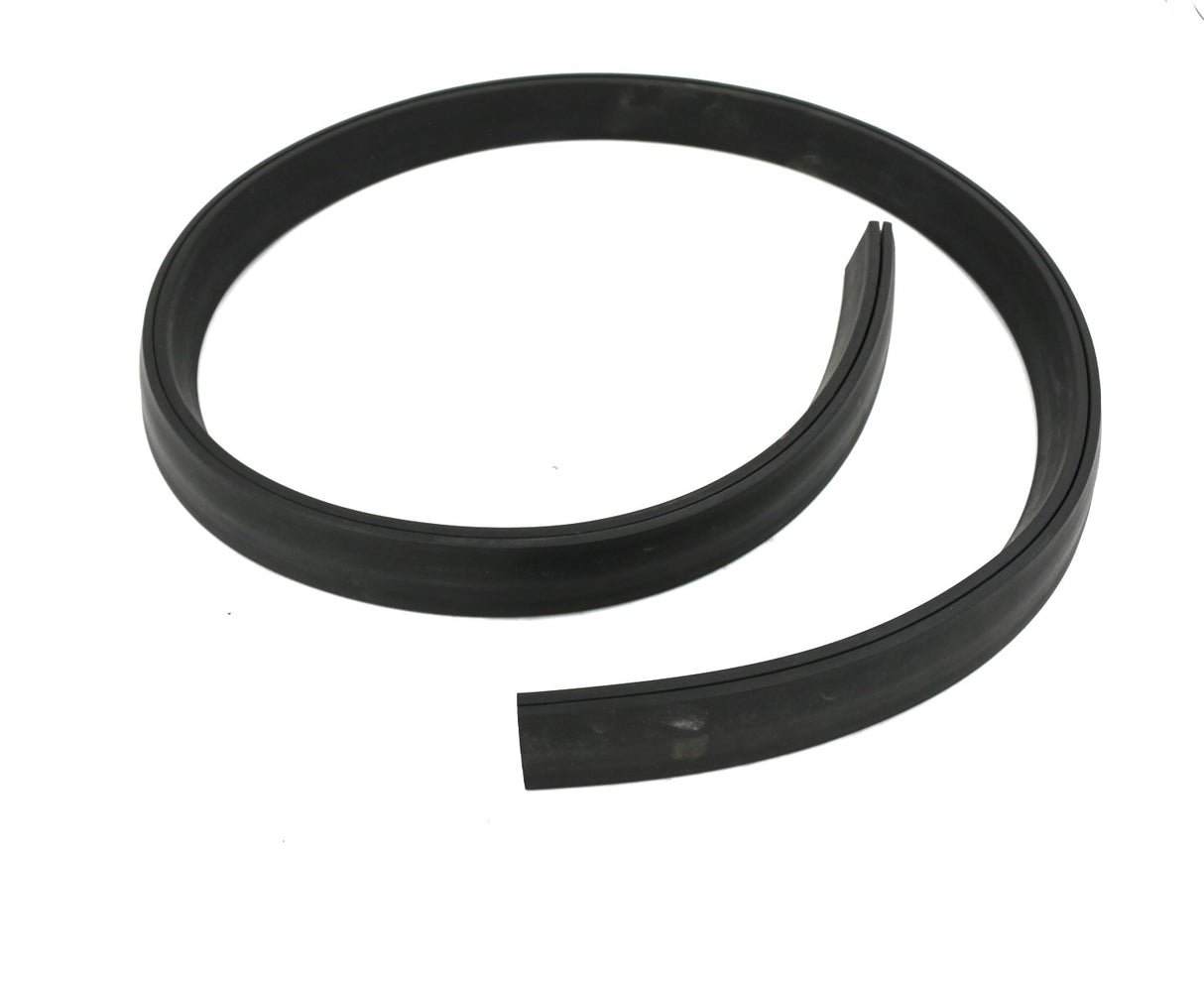 BOBCAT ­-­ 7401262 ­-­ GUARD SEAL