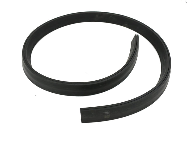 BOBCAT ­-­ 7401262 ­-­ GUARD SEAL