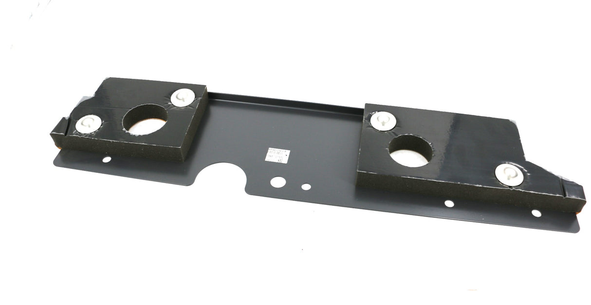 BOBCAT ­-­ 7392756 ­-­ COVER RADIATOR