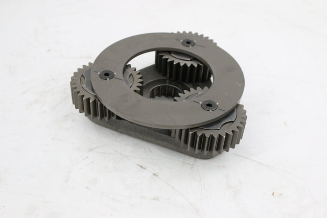 BOBCAT ­-­ 7410322 ­-­ GEAR CARRIER