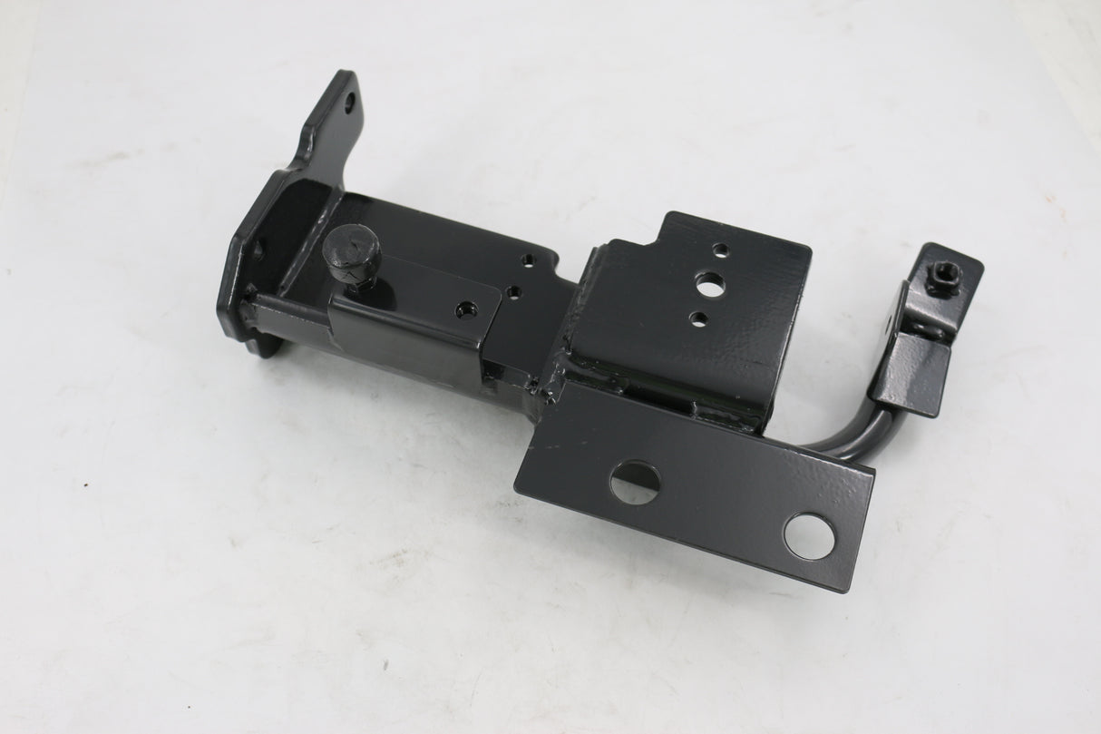 BOBCAT ­-­ 7374344 ­-­ BRACKET SUPPORT