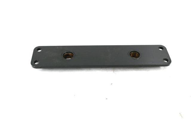 BOBCAT ­-­ 7397276 ­-­ BRACKET ASSEMBLY