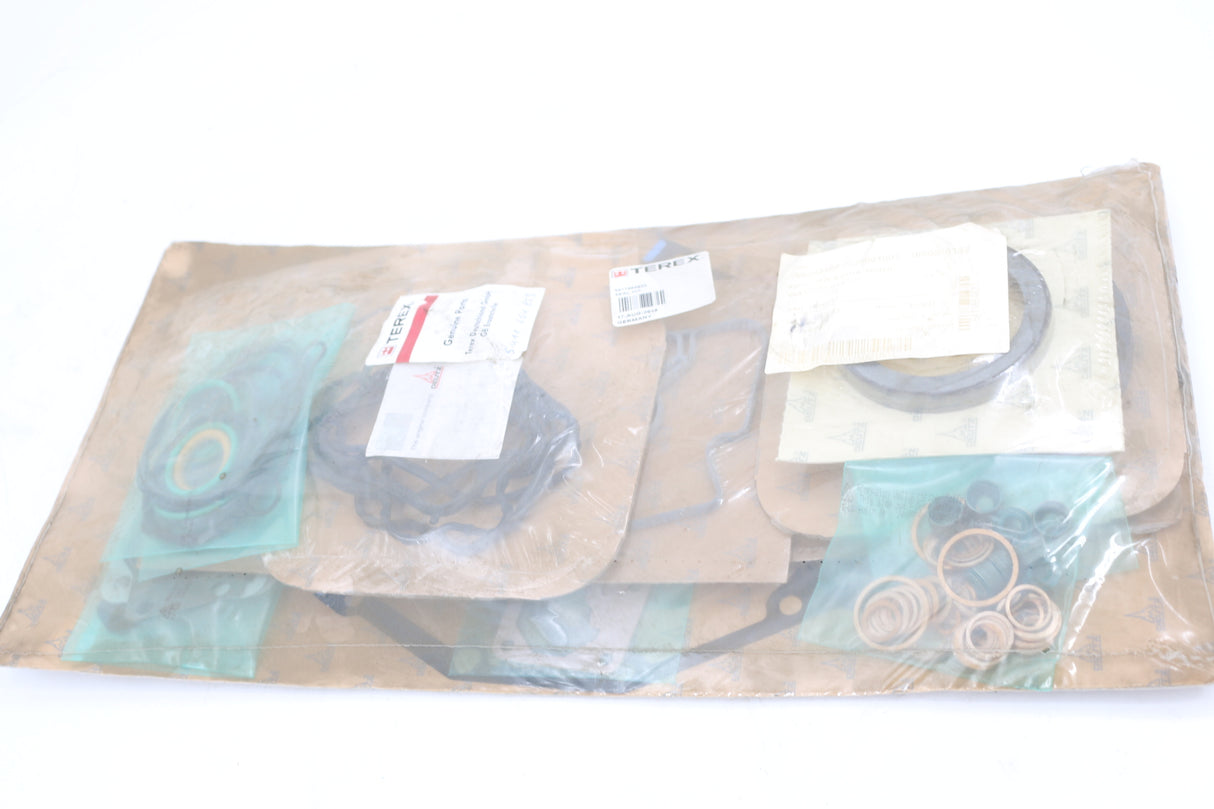 TEREX FUCHS ­-­ 5411664823 ­-­ SEAL KIT