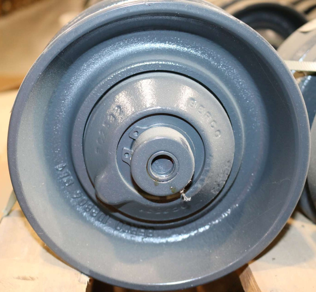 BOBCAT ­-­ 7233399 ­-­ ROLLER TRACK