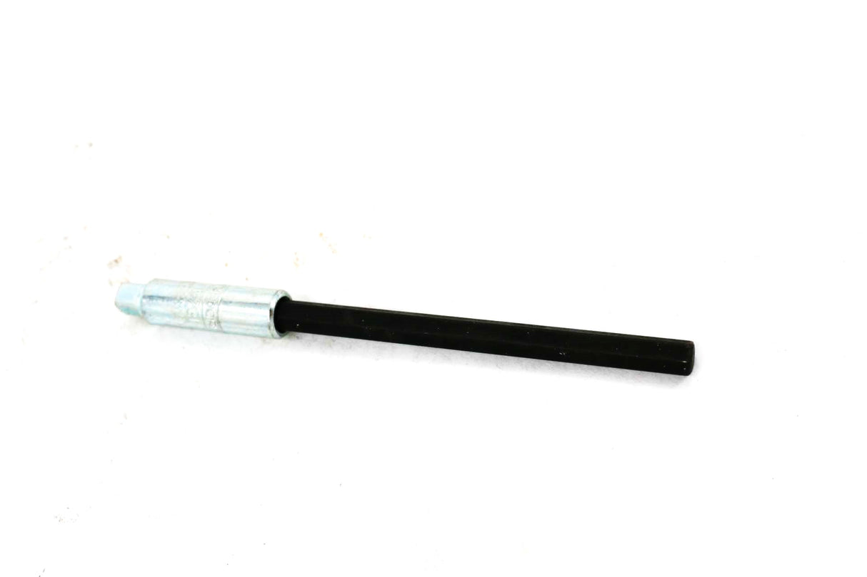 BOBCAT ­-­ 7028273 ­-­ HOLDER INSERT