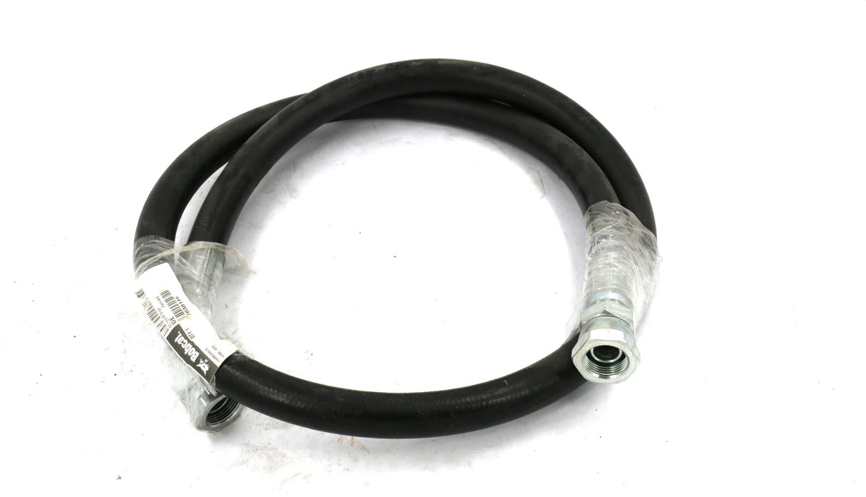 BOBCAT ­-­ 7030145 ­-­ HOSE HYDRAULIC