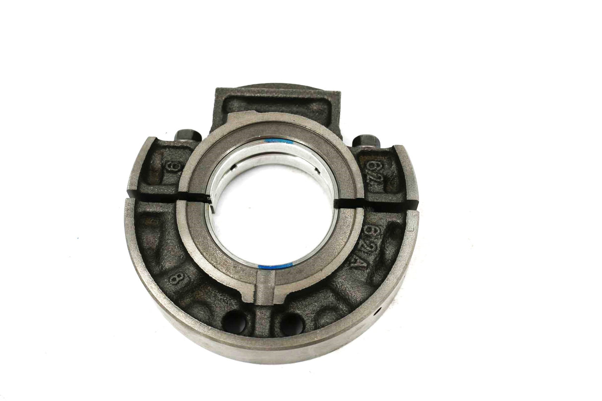 BOBCAT ­-­ 7000375 ­-­ CASE - BEARING ASSY