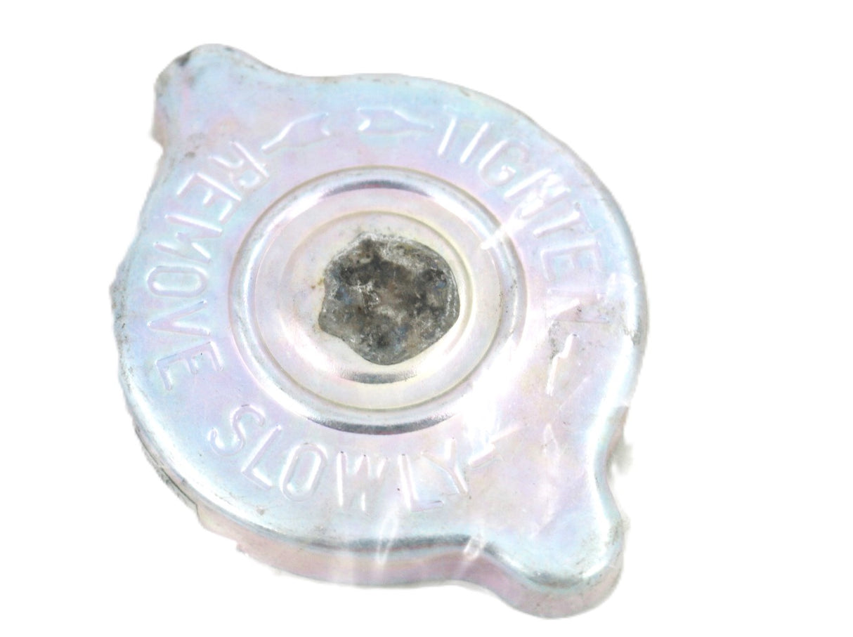 BOBCAT ­-­ 102737301CC ­-­ RADIATOR CAP
