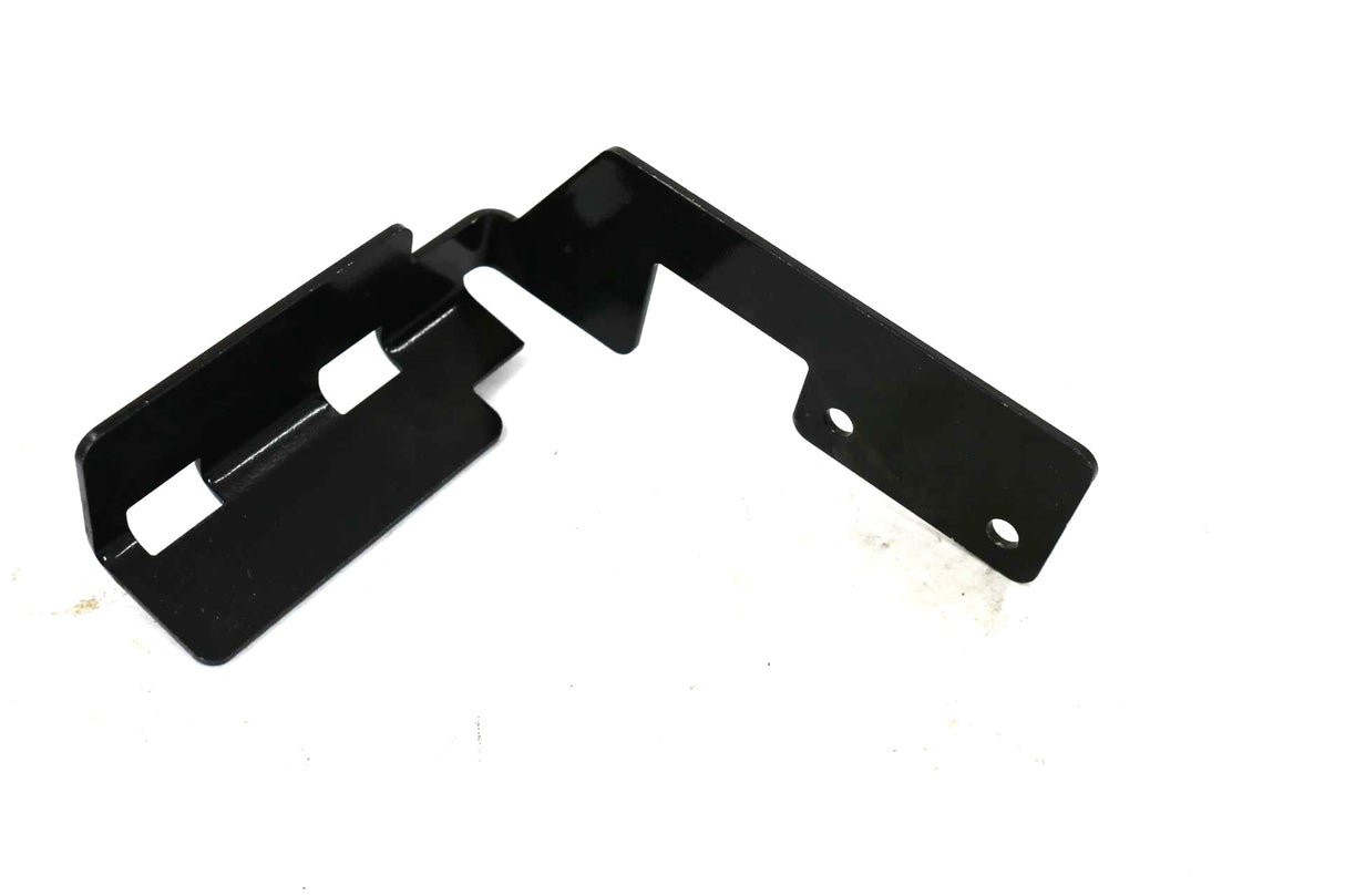 BOBCAT ­-­ 6932808 ­-­ BRACKET CONDENSER