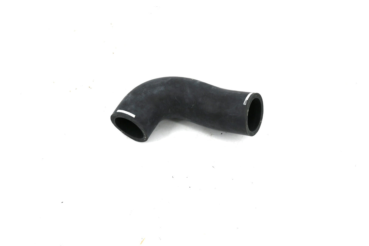 BOBCAT ­-­ 46703641 ­-­ HOSE - WATER PUMP OUTLET TO CY
