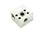 BOBCAT ­-­ 7231349 ­-­ MANIFOLD P/L PUMP OUTLET
