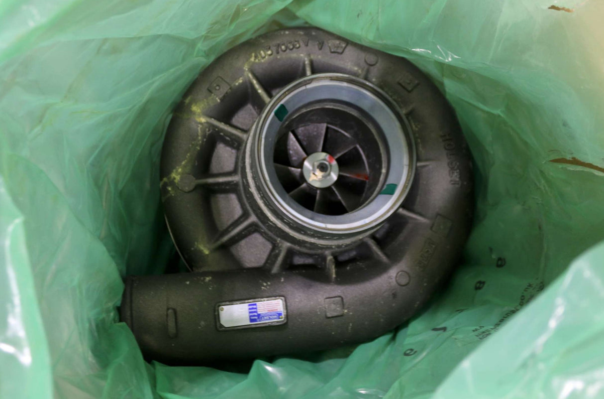 CUMMINS ­-­ 4955513NX ­-­ TURBO