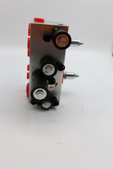 JLG ­-­ 1001234828 ­-­ MANIFOLD - MAIN RT