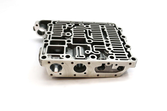 JLG ­-­ 1319262 ­-­ VALVE HOUSING