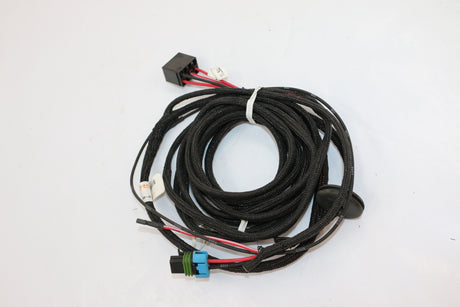 JLG ­-­ 7300351 ­-­ HARNESS - CAB BEAC/STRB 644/9