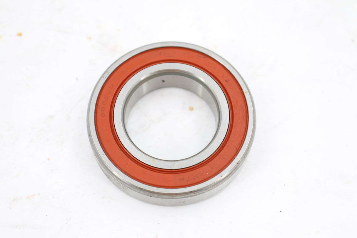 NTN ­-­ 6006LLU ­-­ BALL BEARING 30mm ID 55mm OD 2 SEALS