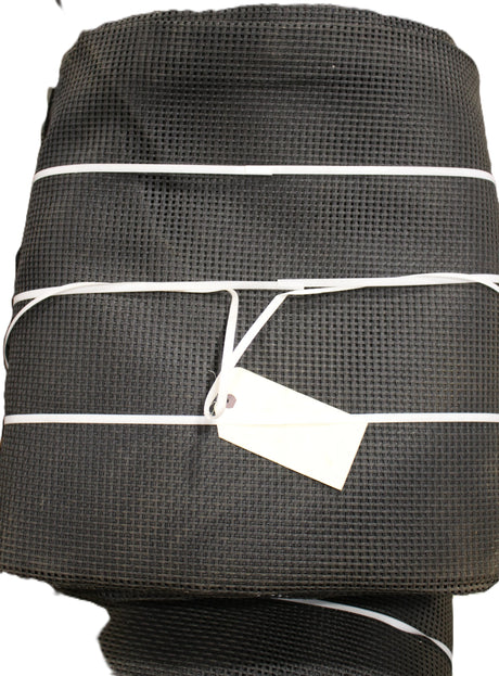 US TARP ­-­ 90-48-AM ­-­ 7'6X48' ARMOR MESH TARP