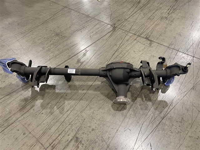 MOPAR ­-­ 68304506AB ­-­ AXLE DANA 30 - FRONT