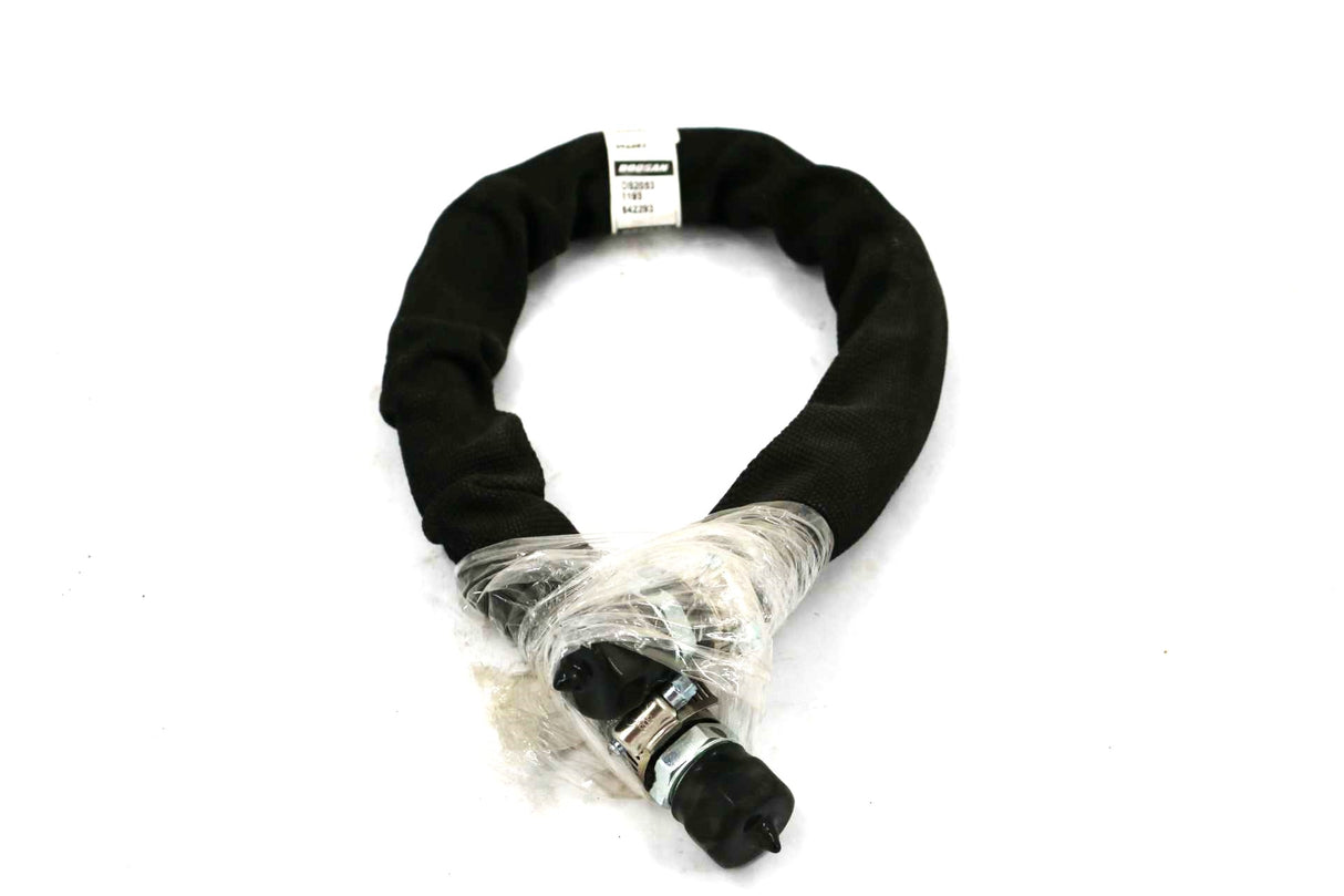 DOOSAN ­-­ DS20531193 ­-­ HOSE HYDRAULIC
