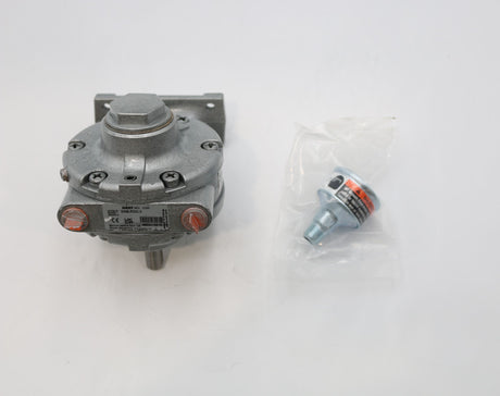 GAST ­-­ 2AM-FCC-1 ­-­ AIR MOTOR 3/4 HP