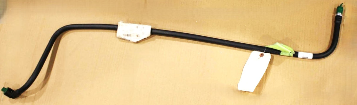 PACCAR ­-­ F50-2087 ­-­ COOLANT LINE