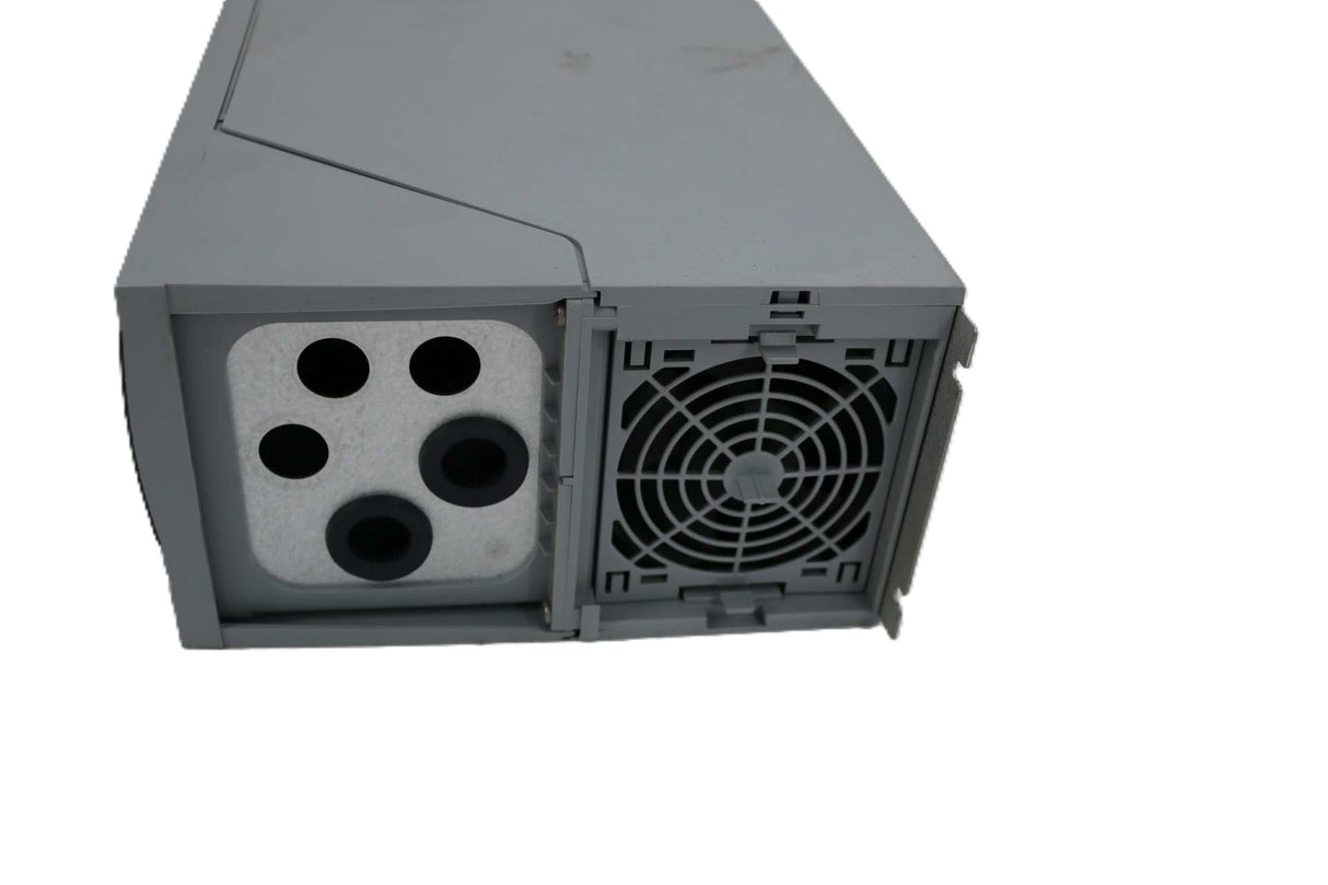 DANFOSS ­-­ 131N0187 ­-­ FREQUENCY CONVERTER 12A