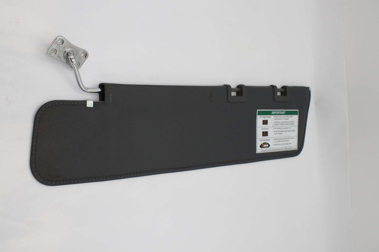 FREIGHTLINER TRUCK  ­-­ A22-75601-009 ­-­ SUN VISOR