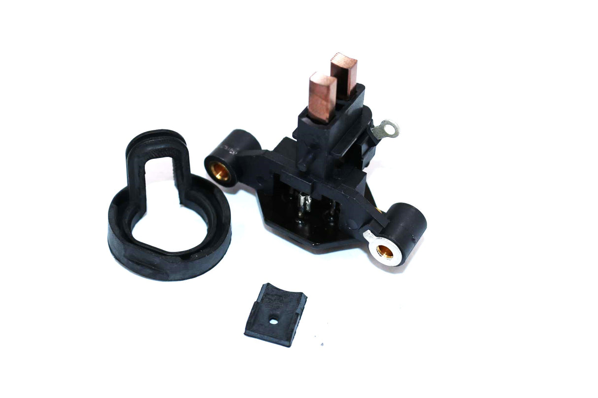 DEUTZ DIESEL ­-­ 0118-3200 ­-­ VOLTAGE REGULATOR