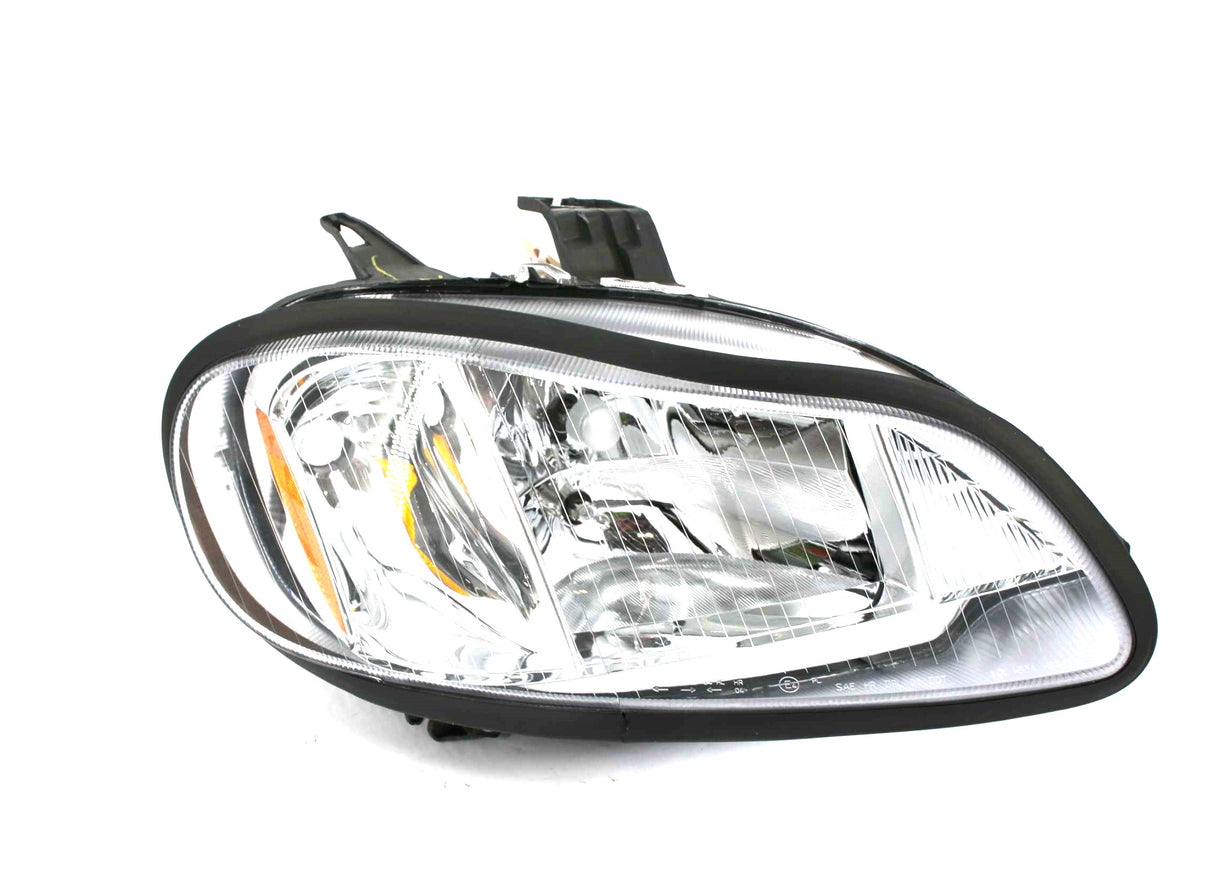 FREIGHTLINER TRUCK (DAIMLER) ­-­ A06-75732-005 ­-­ HEADLIGHT  PASSENGER