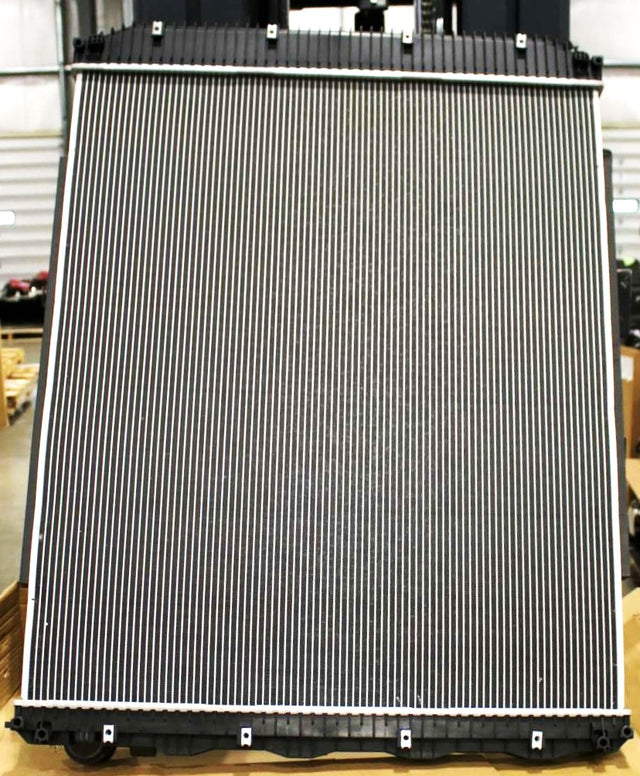 DETROIT RADIATOR CORPORATION ­-­ VG81720C-PA ­-­ RADIATOR
