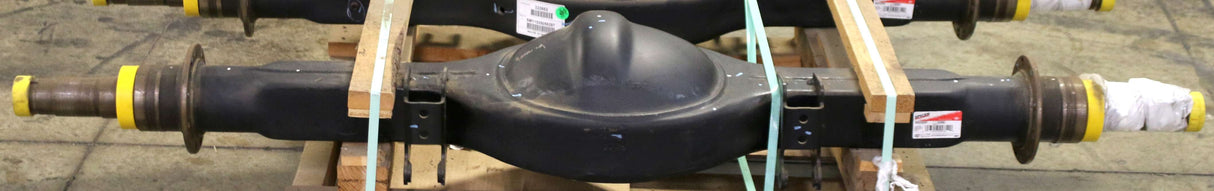 DANA SPICER ­-­ 322663 ­-­ HOUSING & STUD ASSY