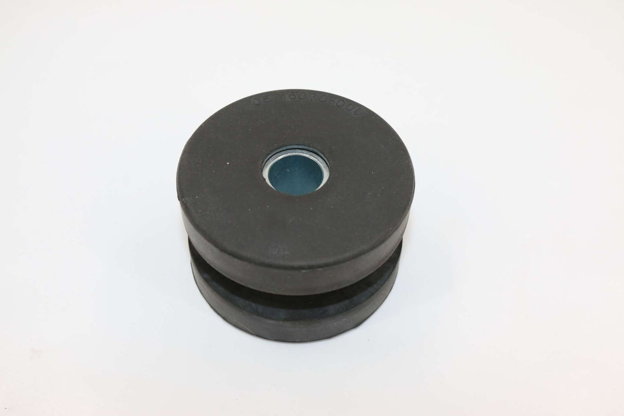 FREIGHTLINER TRUCK (DAIMLER) ­-­ 05-16070-000 ­-­ RADIATOR SUPPORT