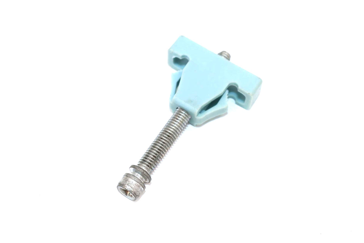 NAVISTAR ­-­ 500565C91 ­-­ HEADLIGHT ADJUSTMENT SCREW FASTENER