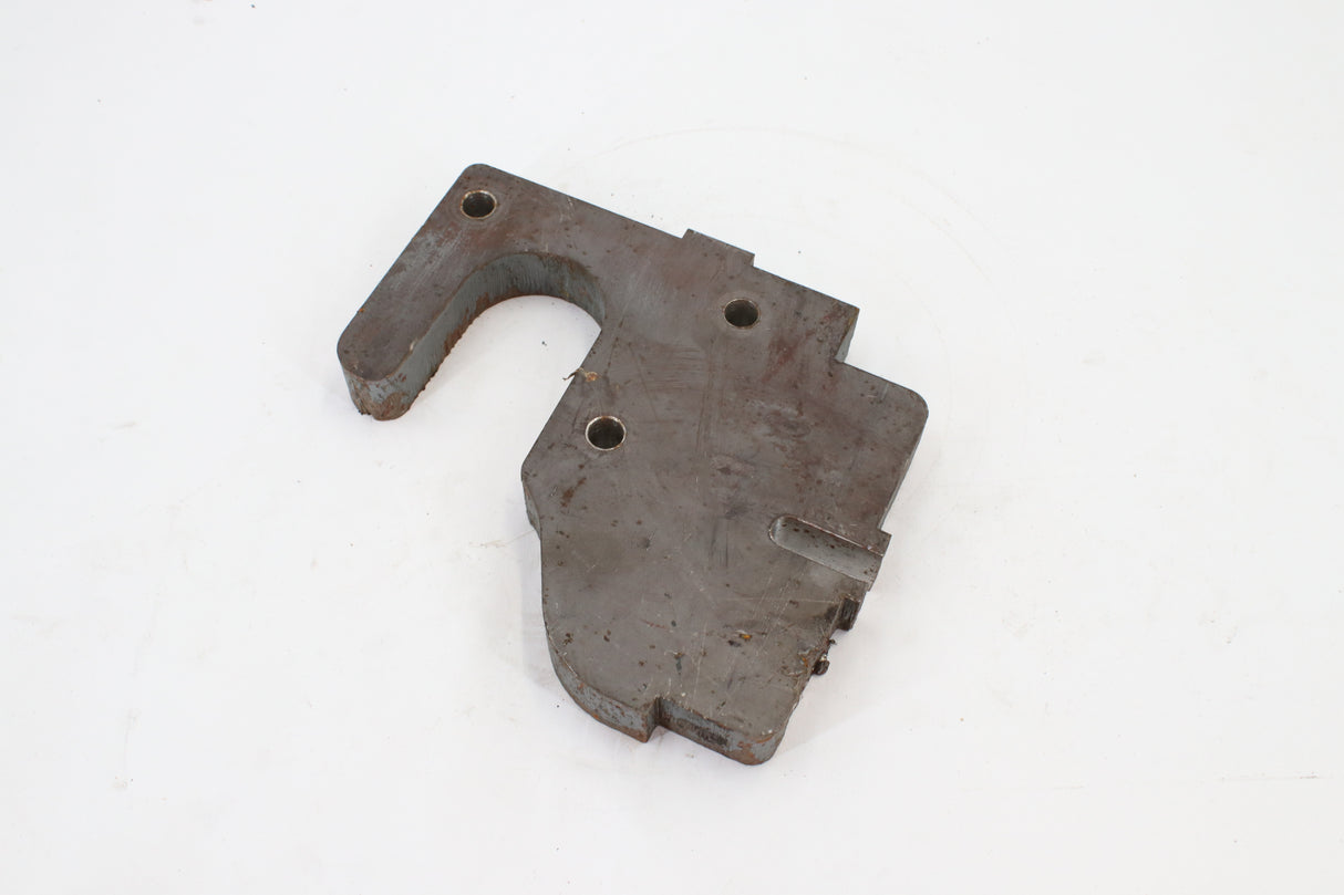 SCHWARZE ­-­ 6504104 ­-­ EAR - CYL MNT - BUTT END - M4T