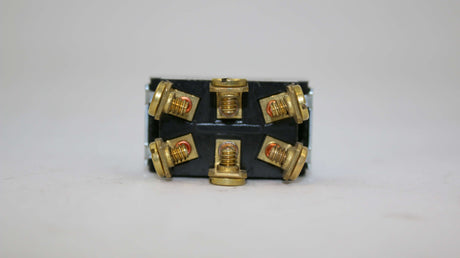 SCHWARZE ­-­ 21495 ­-­ SWITCH - DPDT MOM/OFF/MOM SCRE