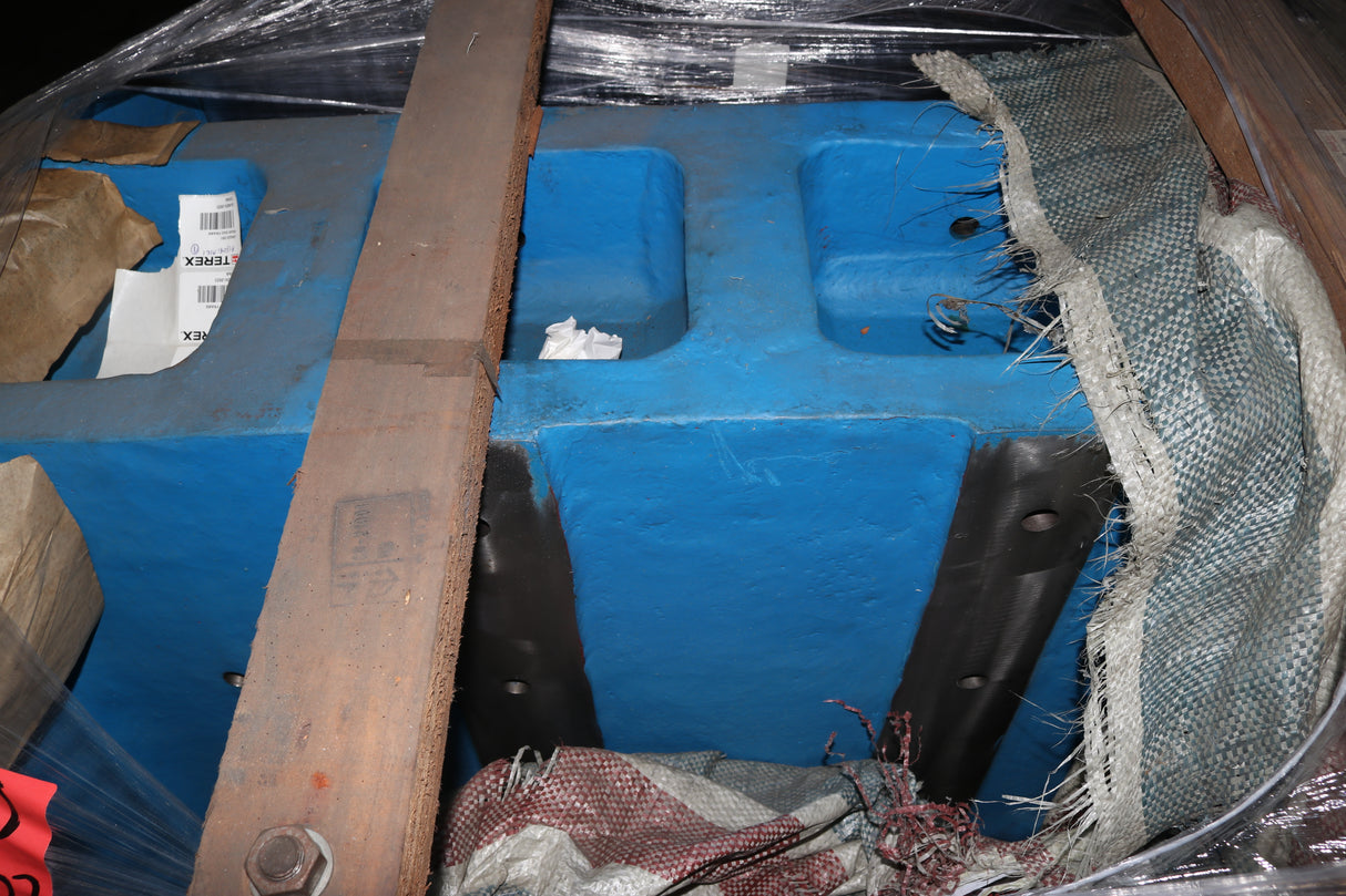 TEREX ­-­ JW42A1551 ­-­ REAR END FRAME