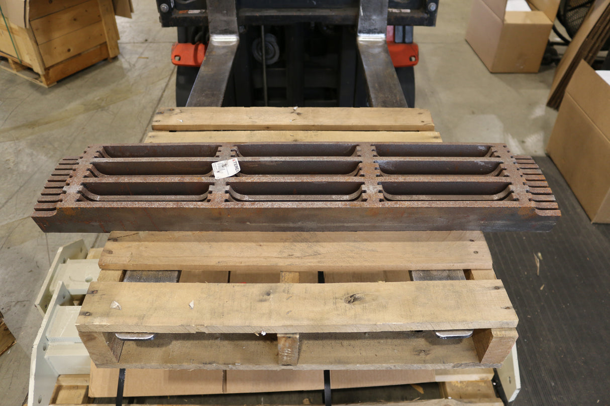 TEREX ­-­ 0604000166 ­-­ GRATE 3/16 4033HAMMERMILL