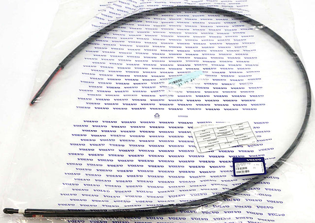 VOLVO ­-­ 16304710 ­-­ HOSE ASSY