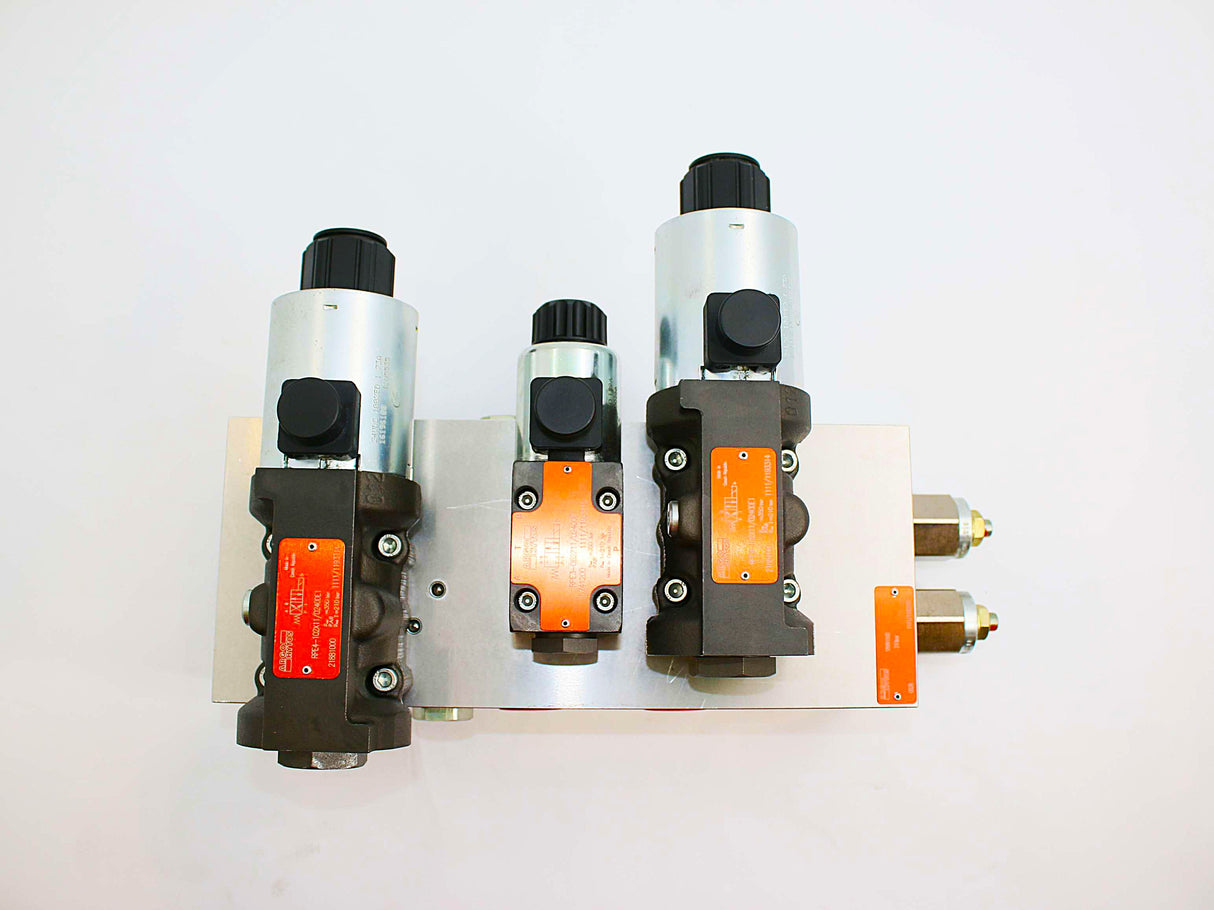 ARGO-HYTOS ­-­ 18981500 ­-­ MANIFOLD BLOCK TRAVELLING