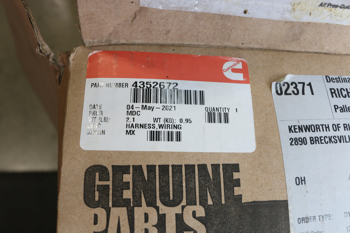 CUMMINS ­-­ 4352672 ­-­ HARNESS