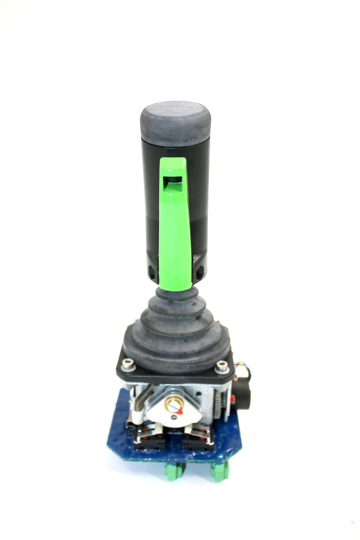 W. GESSMANN ­-­ 5140200074 ­-­ JOYSTICK V10