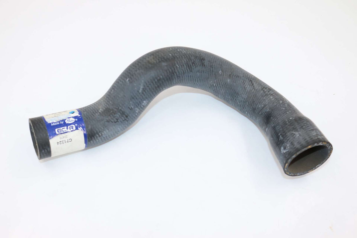GATES ­-­ C71324 ­-­ HOSE RADIATOR