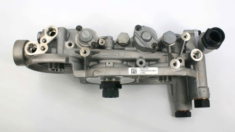 VOLVO PENTA ­-­ 17533225 ­-­ OIL FILTER HOUSING