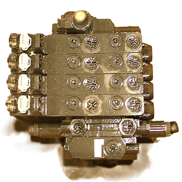JCB ­-­ 25/223560 ­-­ VALVE 4-SPOOL ASSE