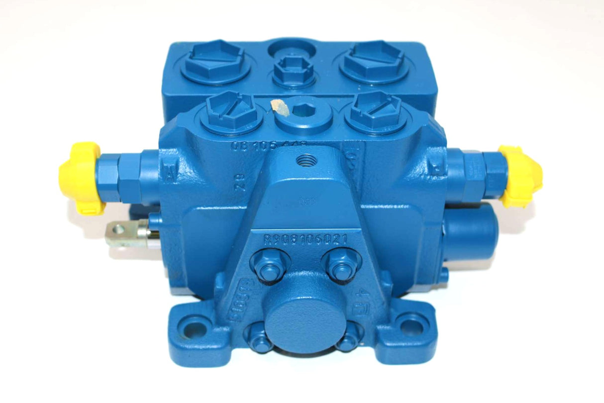 JCB ­-­ 25/222723 ­-­ VALVE AUXILIARY