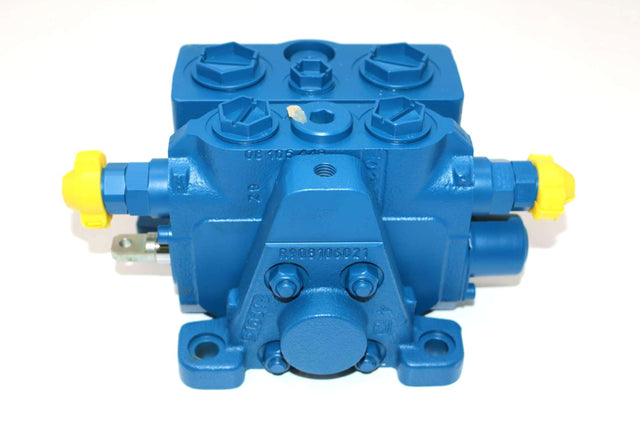 JCB ­-­ 25/222723 ­-­ VALVE AUXILIARY