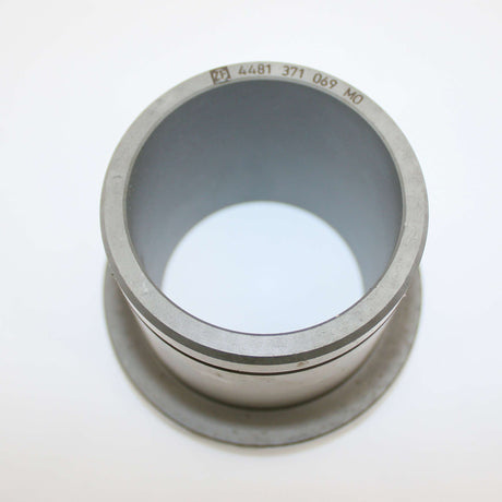 JCB ­-­ 333/D3791 ­-­ SLEEVE - SLIDING
