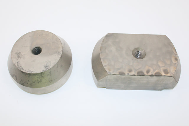 JCB ­-­ 892/01230 ­-­ BUSH REMOVAL 1560