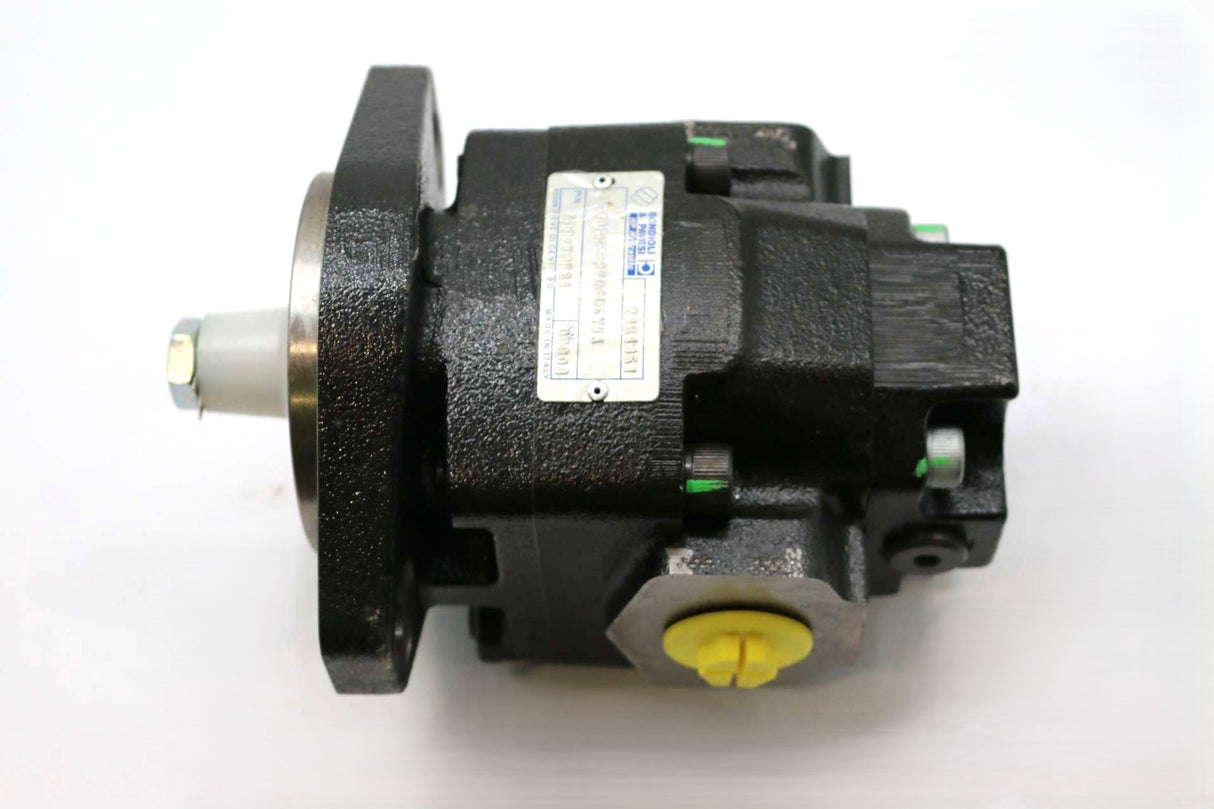 JCB ­-­ 333/T8731 ­-­ FAN GEAR MOTOR - 36CC/REV